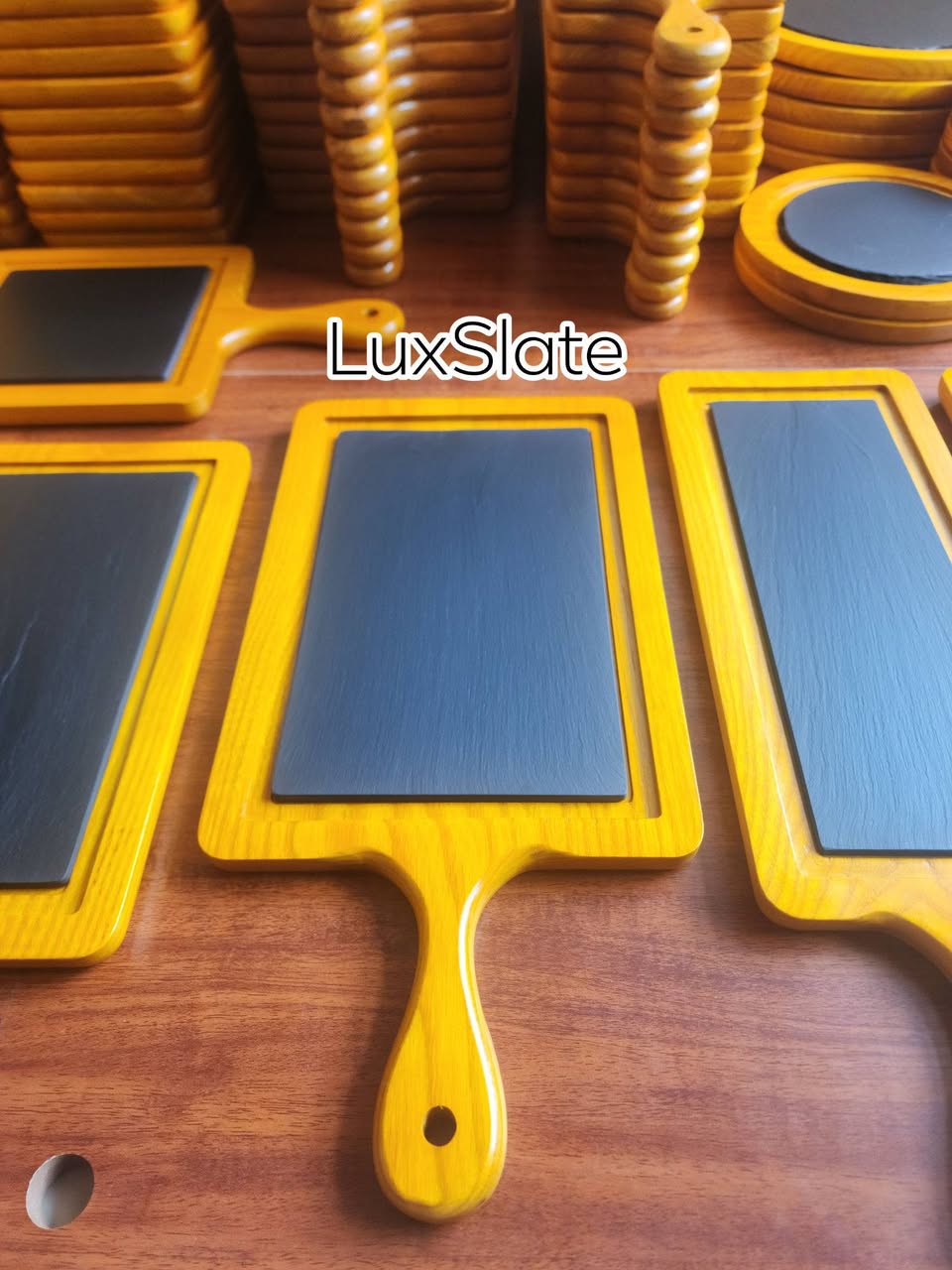Bộ sưu tập khay đá Slate tự nhiên LuxSlate bền đẹp theo thời gian